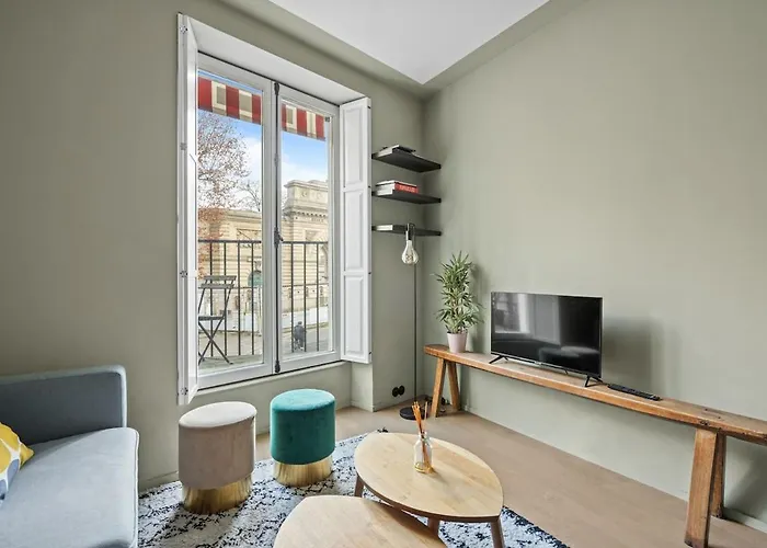 The Poly Loft Apartment *