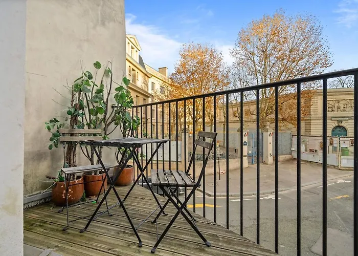 Apartment The Poly Loft